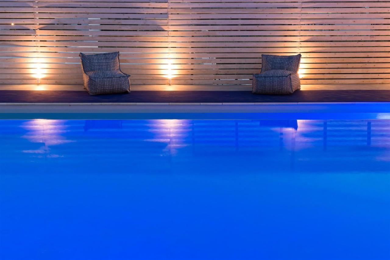 Syros Village Suites Vári Exterior foto